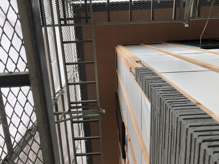 外壁材の施工が進んでいます(*^^*)　郡山市富田町　新築注文住宅H様邸