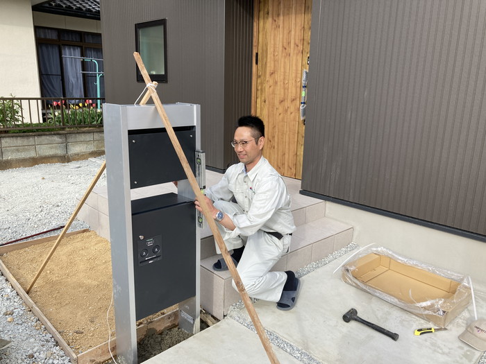 便利な宅配ボックスを施工しました！須賀川市岩渕　新築注文住宅　I様邸です。