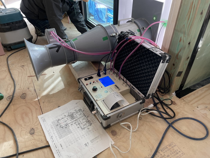中間の気密検査を行いました！郡山市鶴見坦　新築注文住宅　I様邸です。