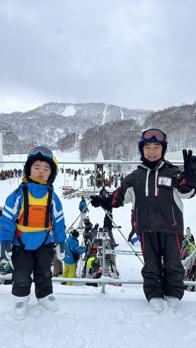 スキーで笑顔！ママの地元札幌のスキー場にて｜郡山市 新築住宅 大原工務店のブログ
