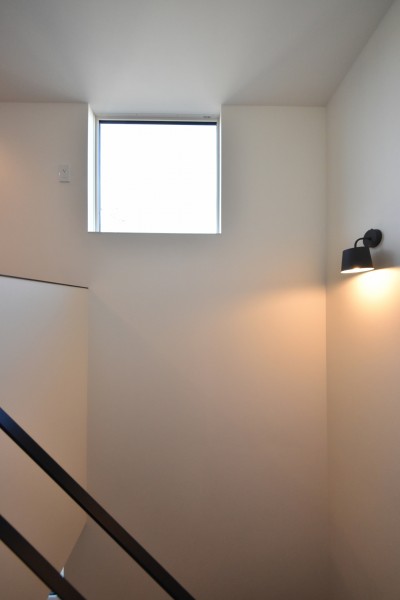 オシャレな階段照明がポイントです。| 郡山市 新築住宅 大原工務店のブログ
