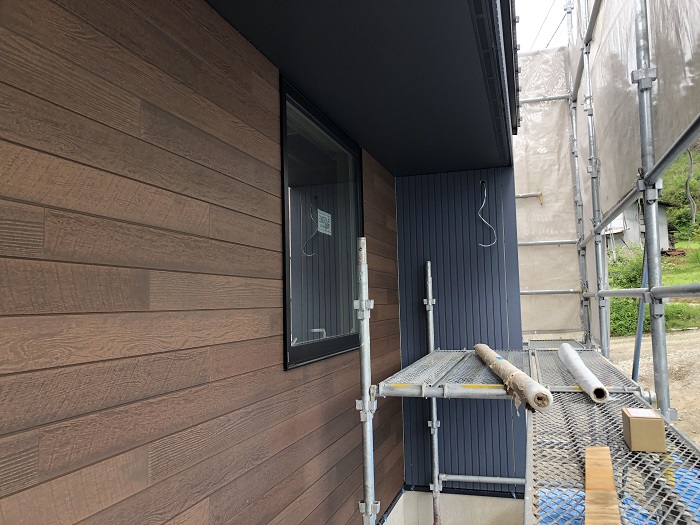 外壁の施工をしています　二本松市 ｜郡山市 新築住宅 大原工務店のブログ