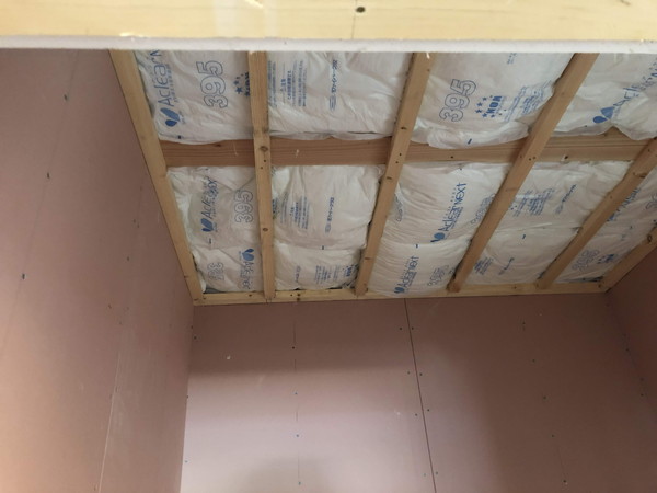 天井の断熱施工です。|郡山市 新築住宅 大原工務店のブログ
